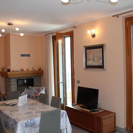 Appartamento Vista Lago - Mary Lezzeno Kültér fotó
