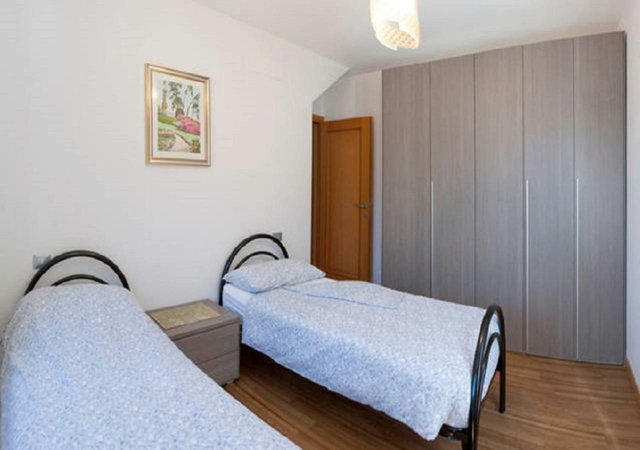 Appartamento Vista Lago - Mary Lezzeno Kültér fotó